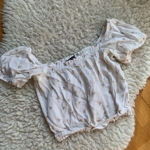 Women’s White Floral Off-The-Shoulder Puff Sleeve Top, size 3